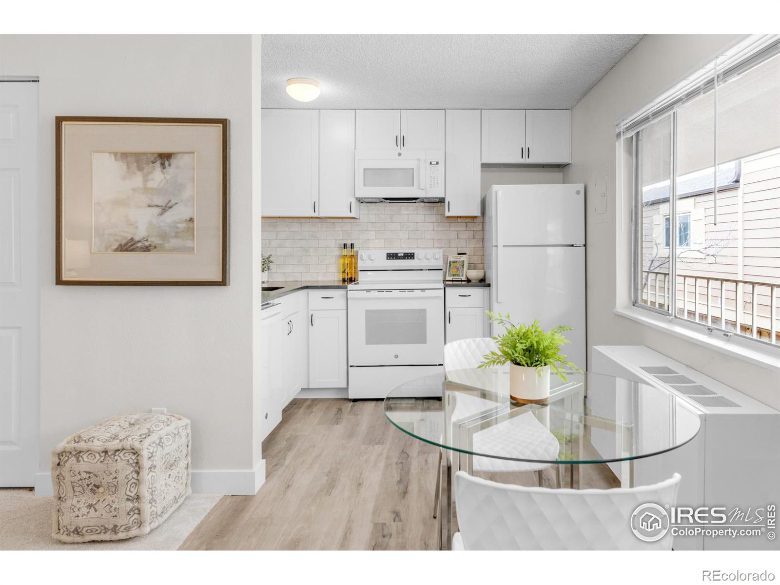 3161 Madison Avenue Unit: 306