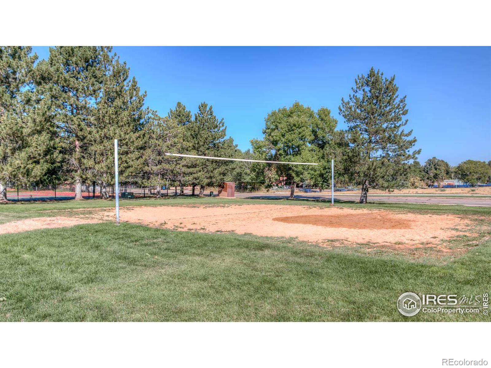 3161 Madison Avenue Unit: 306