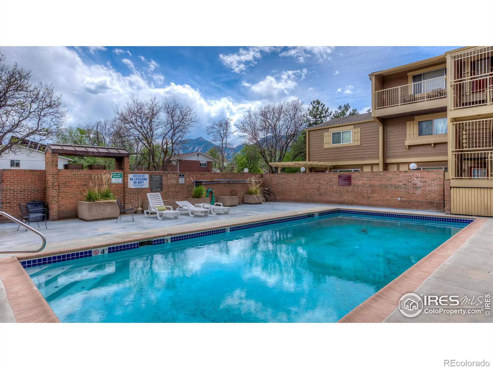 3161 Madison Avenue Unit: 306