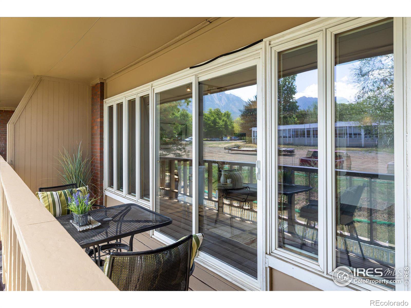 812 20th Street Unit: 9