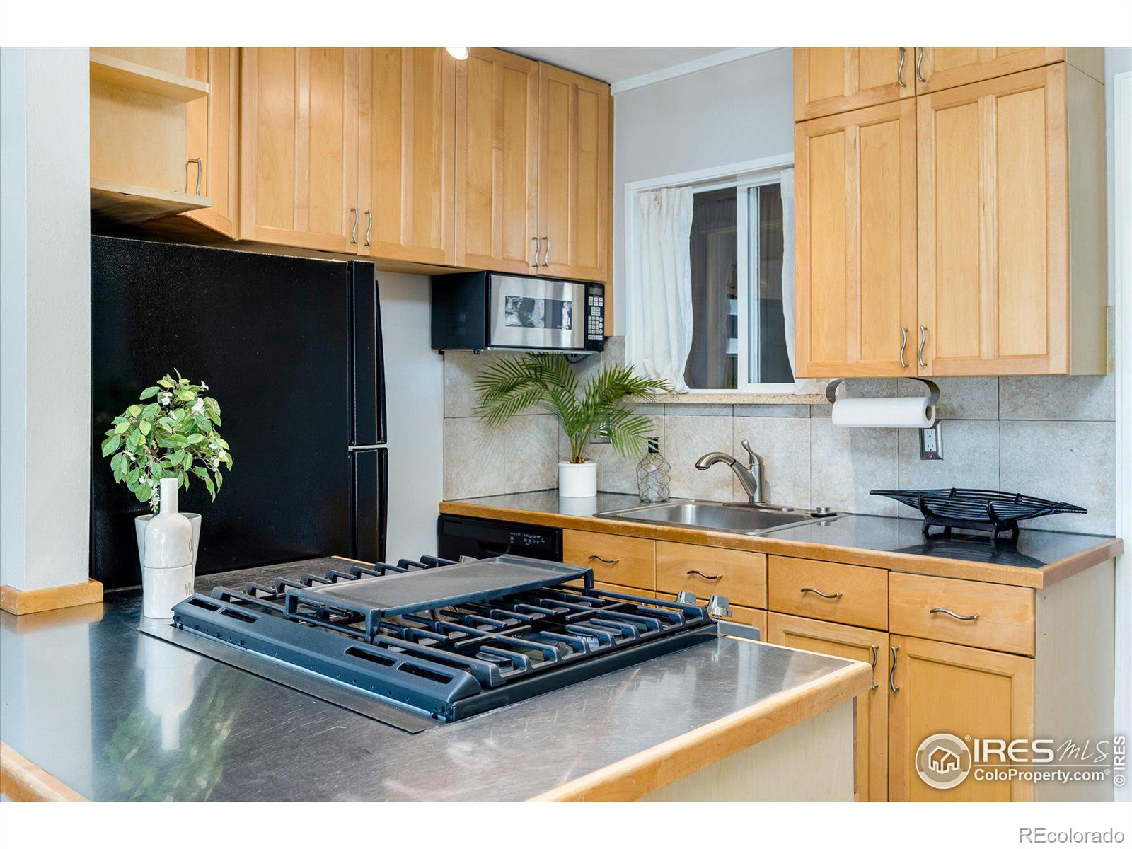 812 20th Street Unit: 4