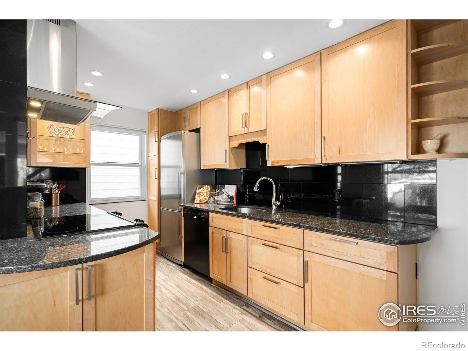 1111 Maxwell Avenue Unit: 231