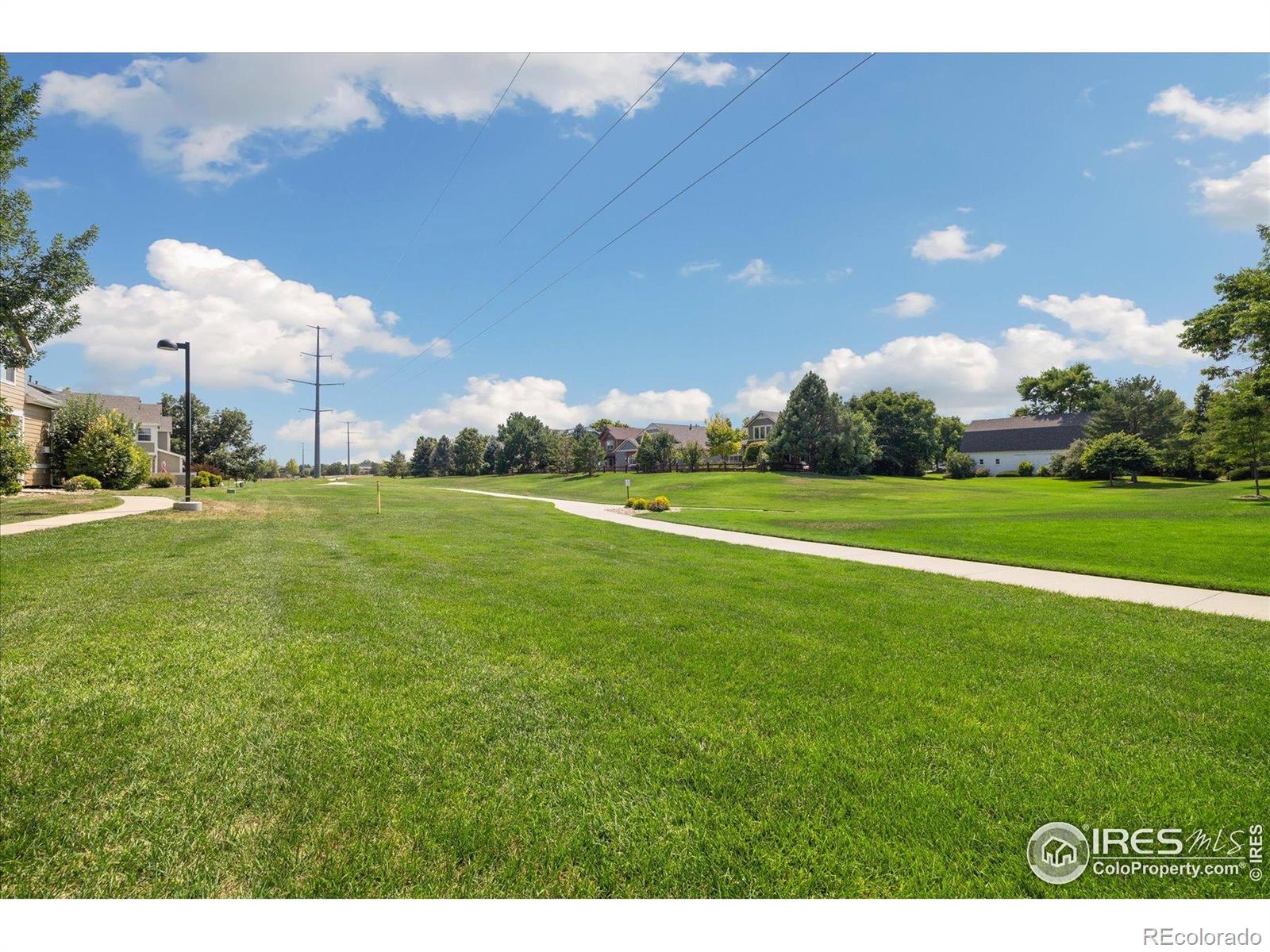 805 Summer Hawk Drive Unit: 13