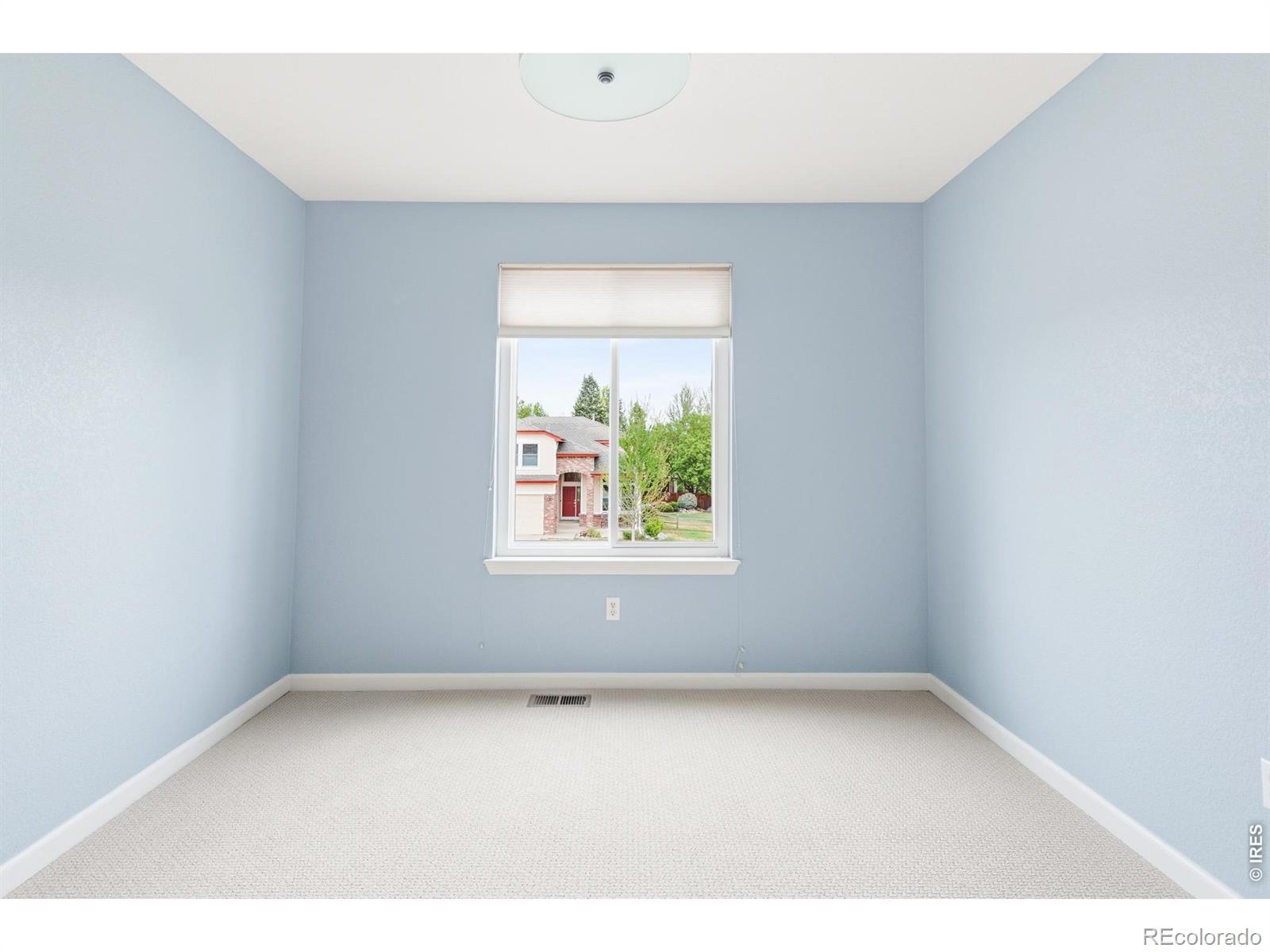728 Orchard Drive