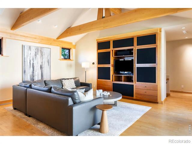 5355 Westridge Drive