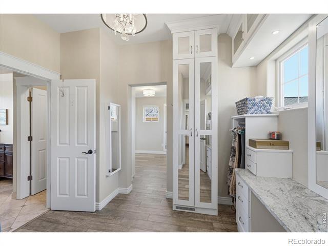715 Skywalker Point