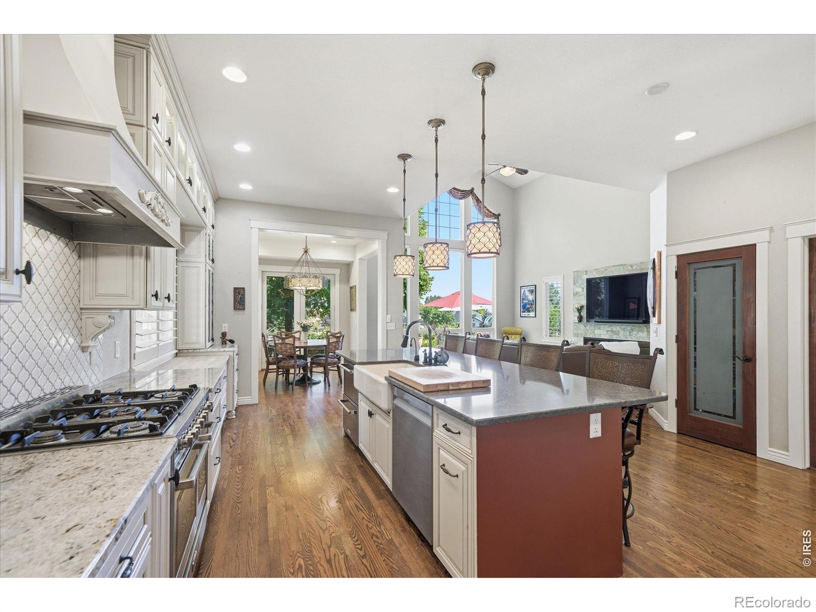715 Skywalker Point