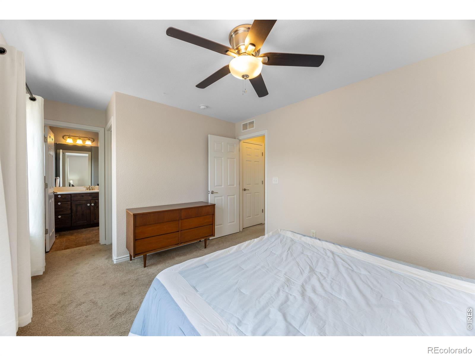 121 Casper Drive