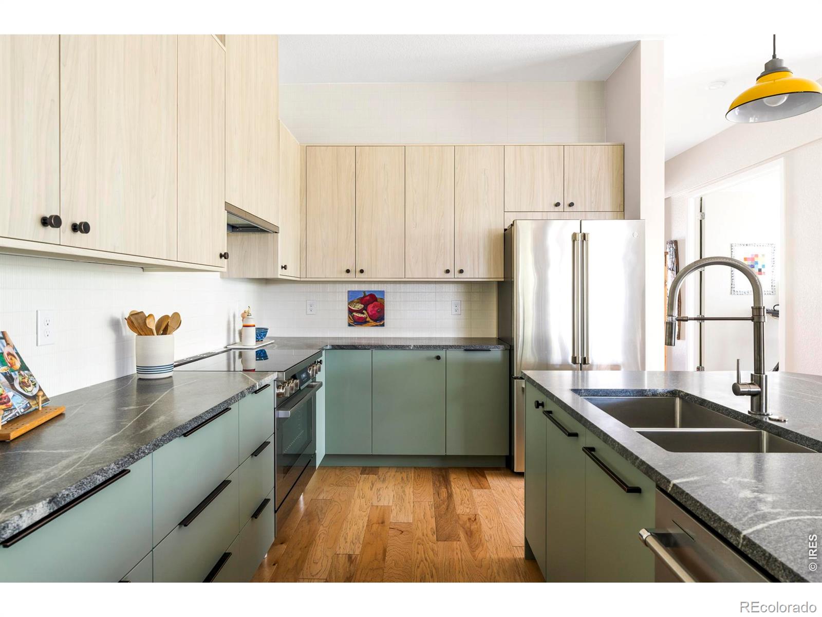 865 Stagecoach Drive
