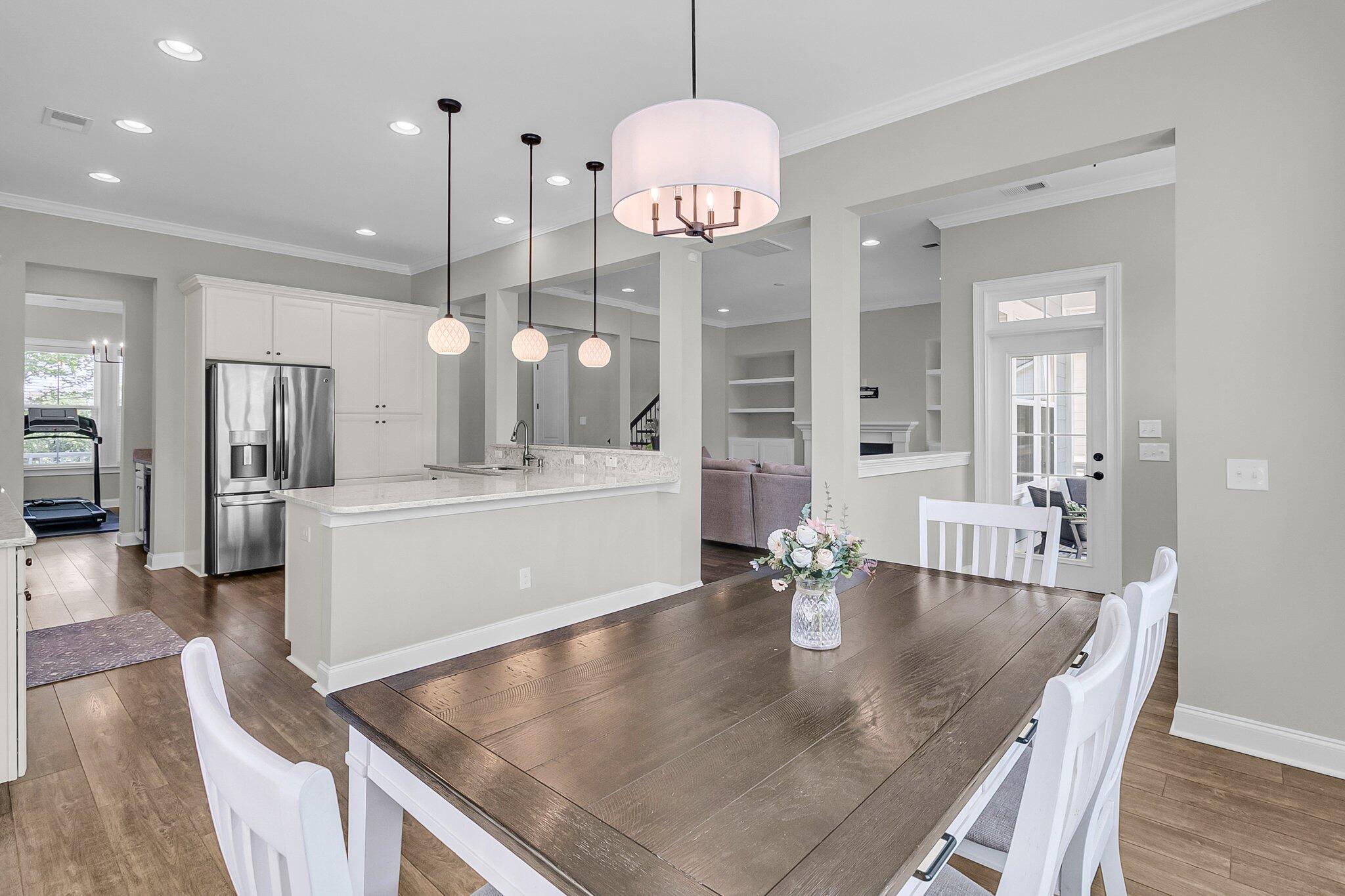 1601 Bourne Crossing