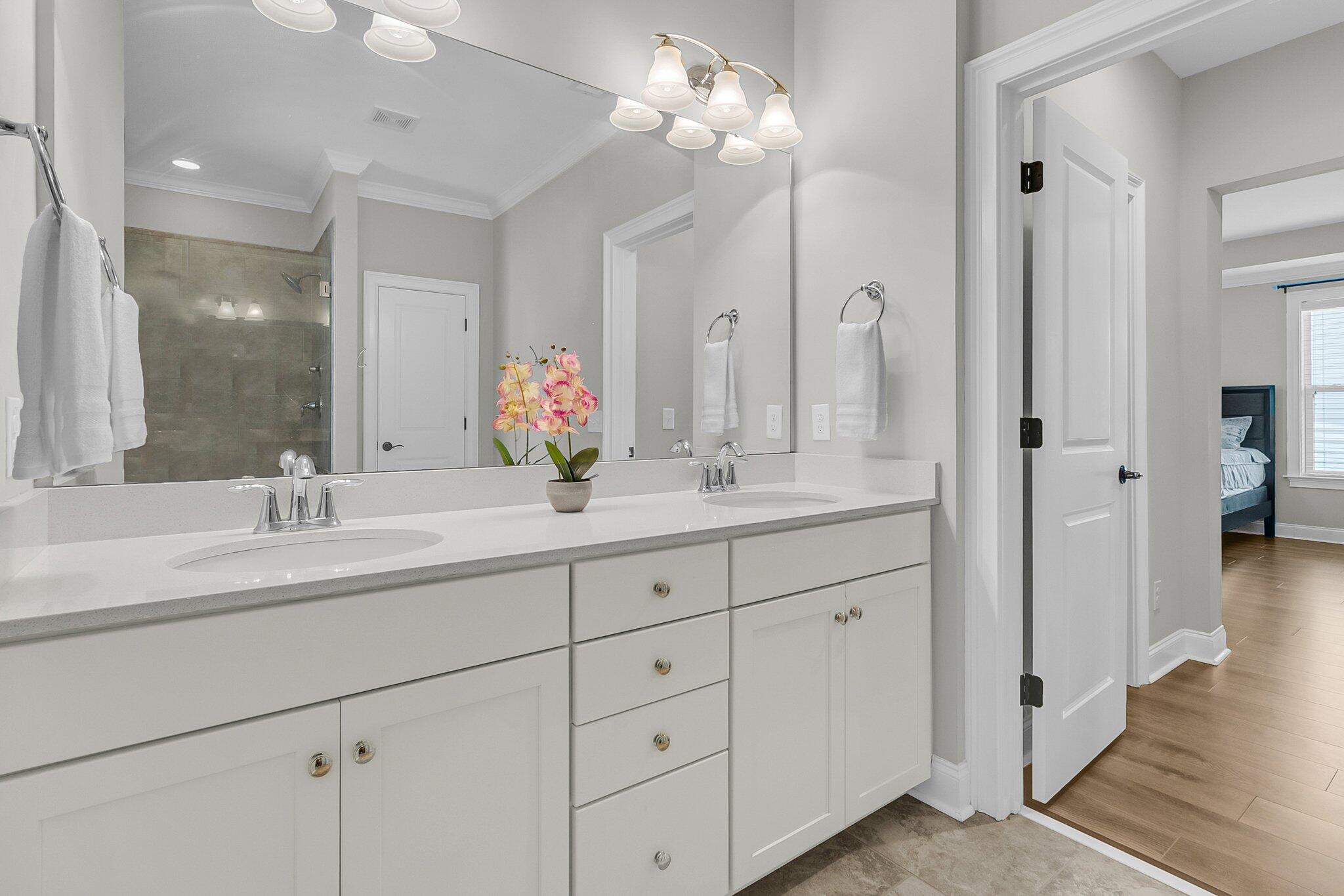 1601 Bourne Crossing