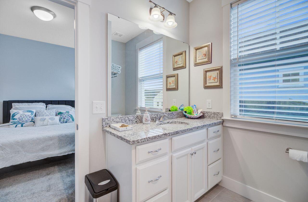 3008 Evening Tide Drive