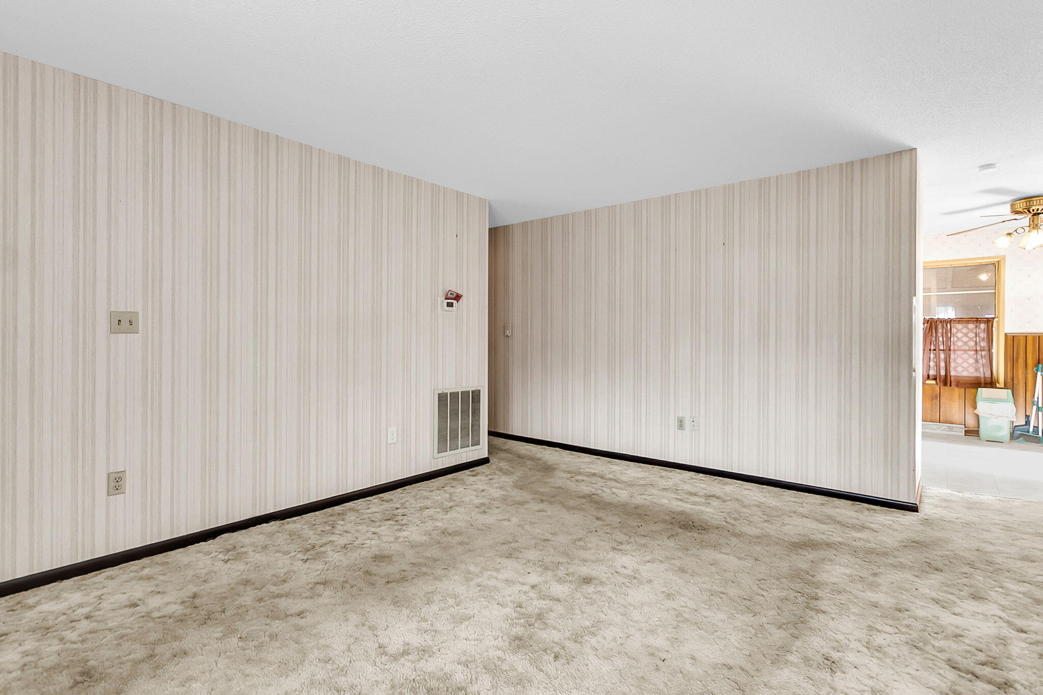 7024 E Constellation Drive