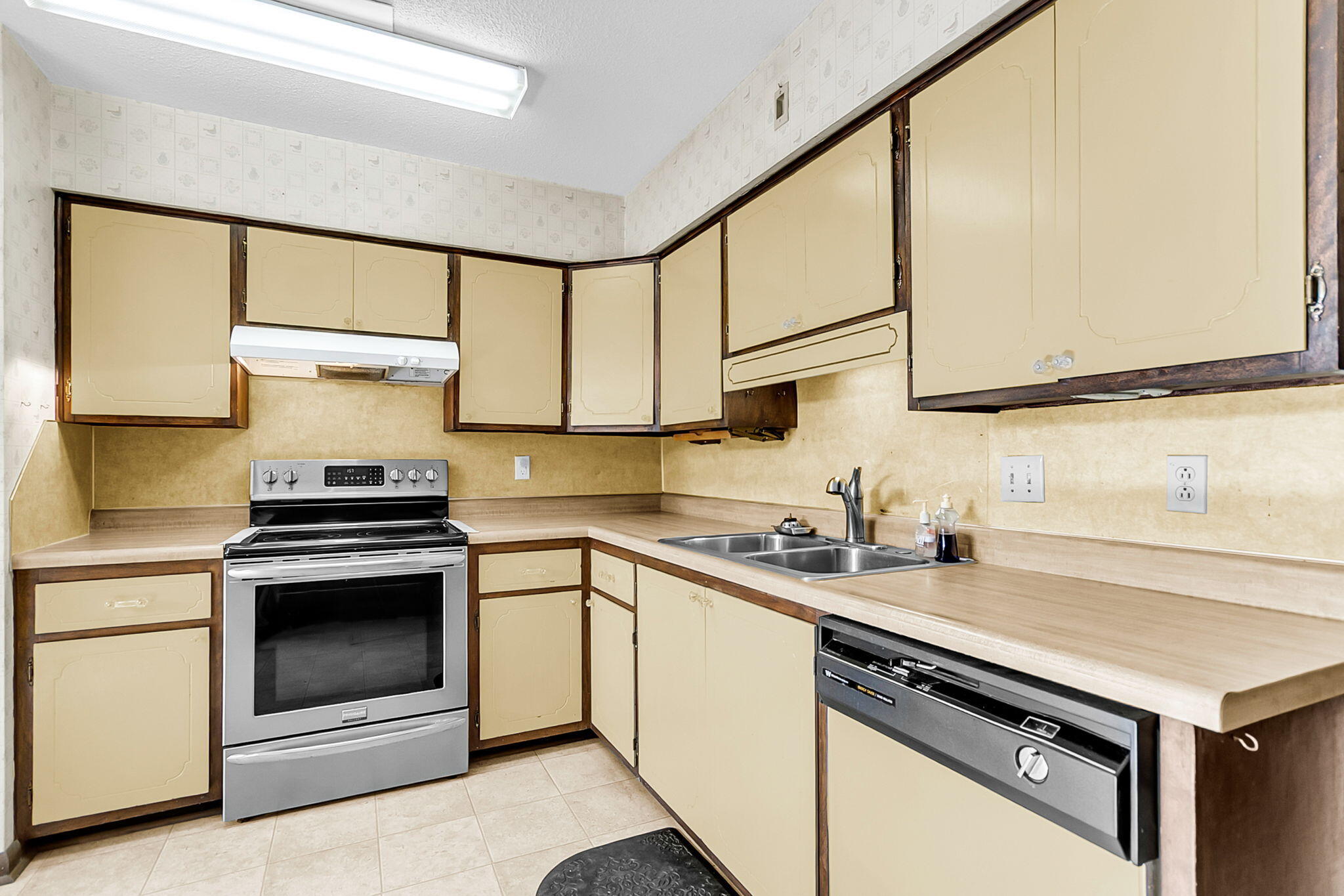 7024 E Constellation Drive