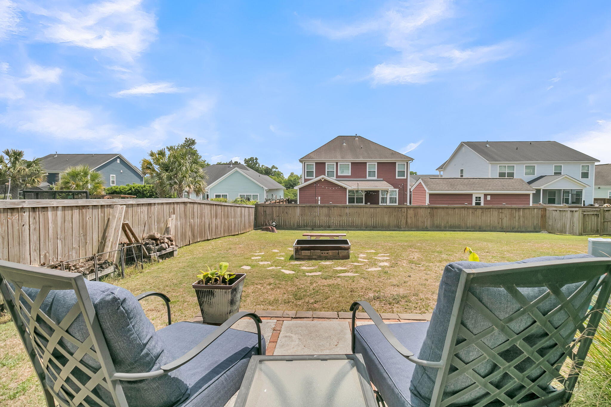 405 Ambergate Lane