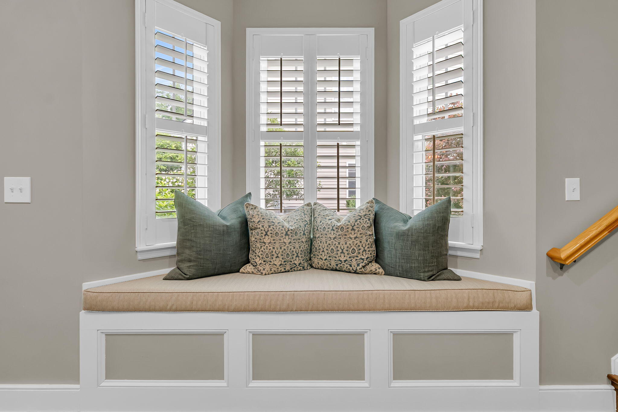 121 Thousand Oaks Court