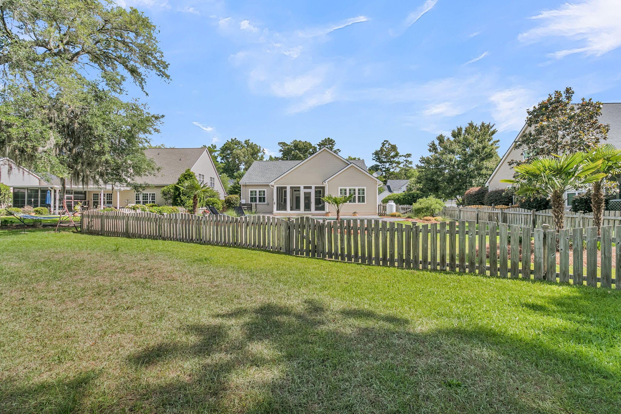121 Thousand Oaks Court