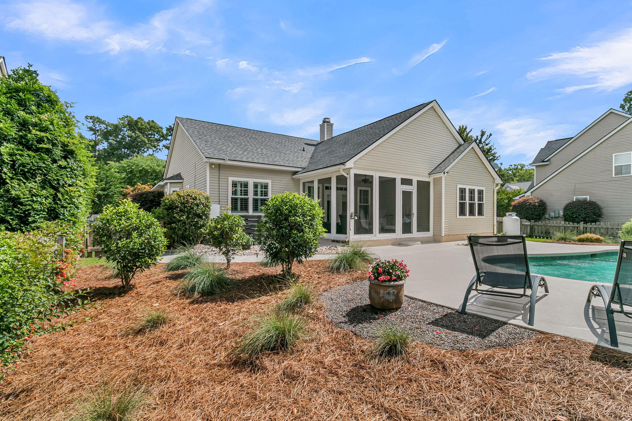 121 Thousand Oaks Court