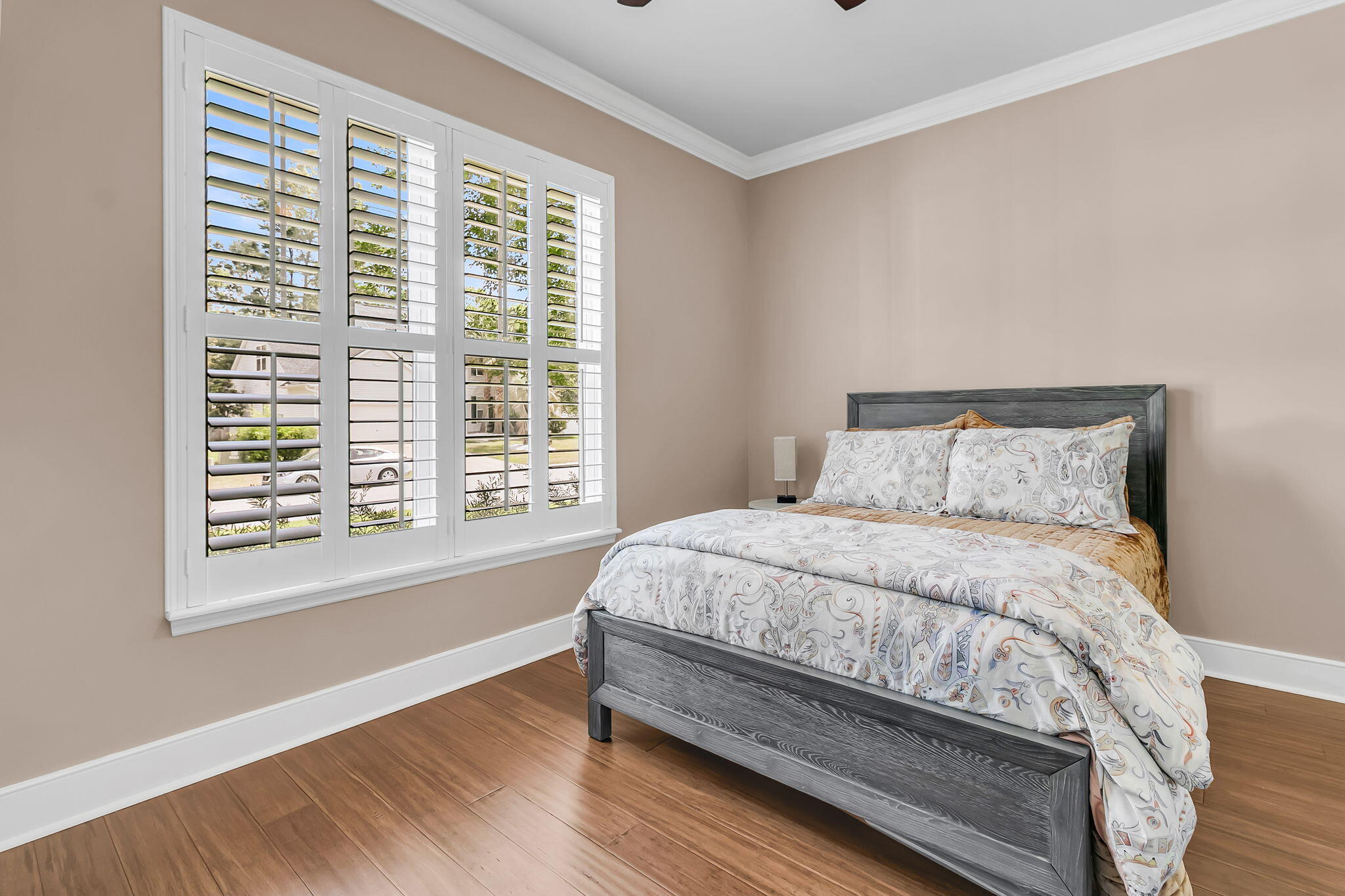 121 Thousand Oaks Court