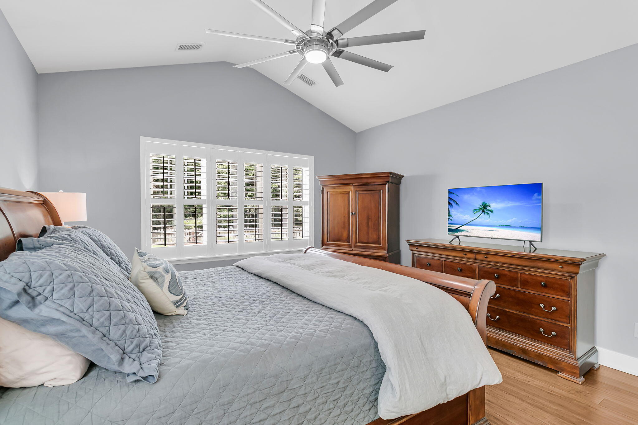 121 Thousand Oaks Court
