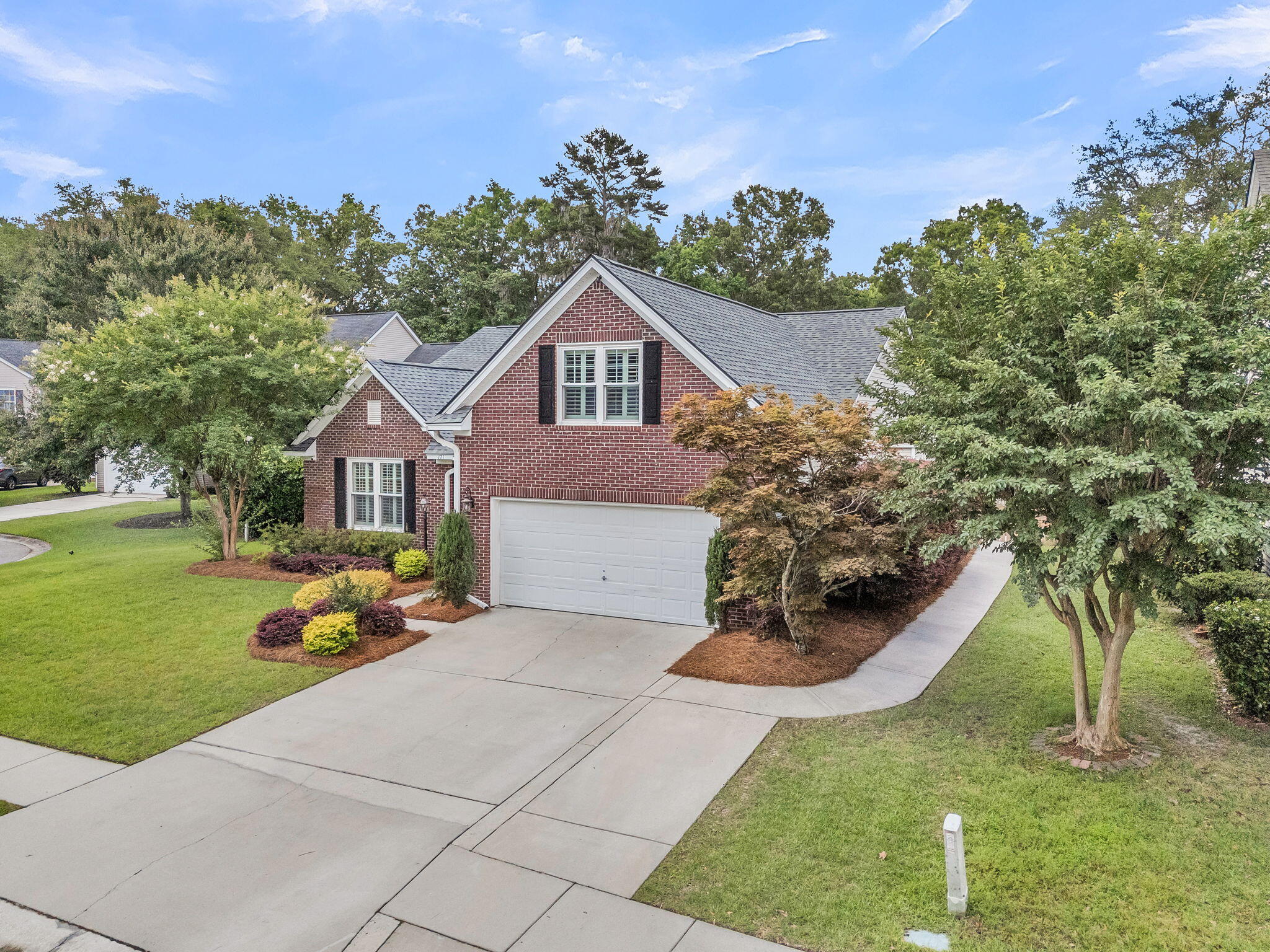 121 Thousand Oaks Court