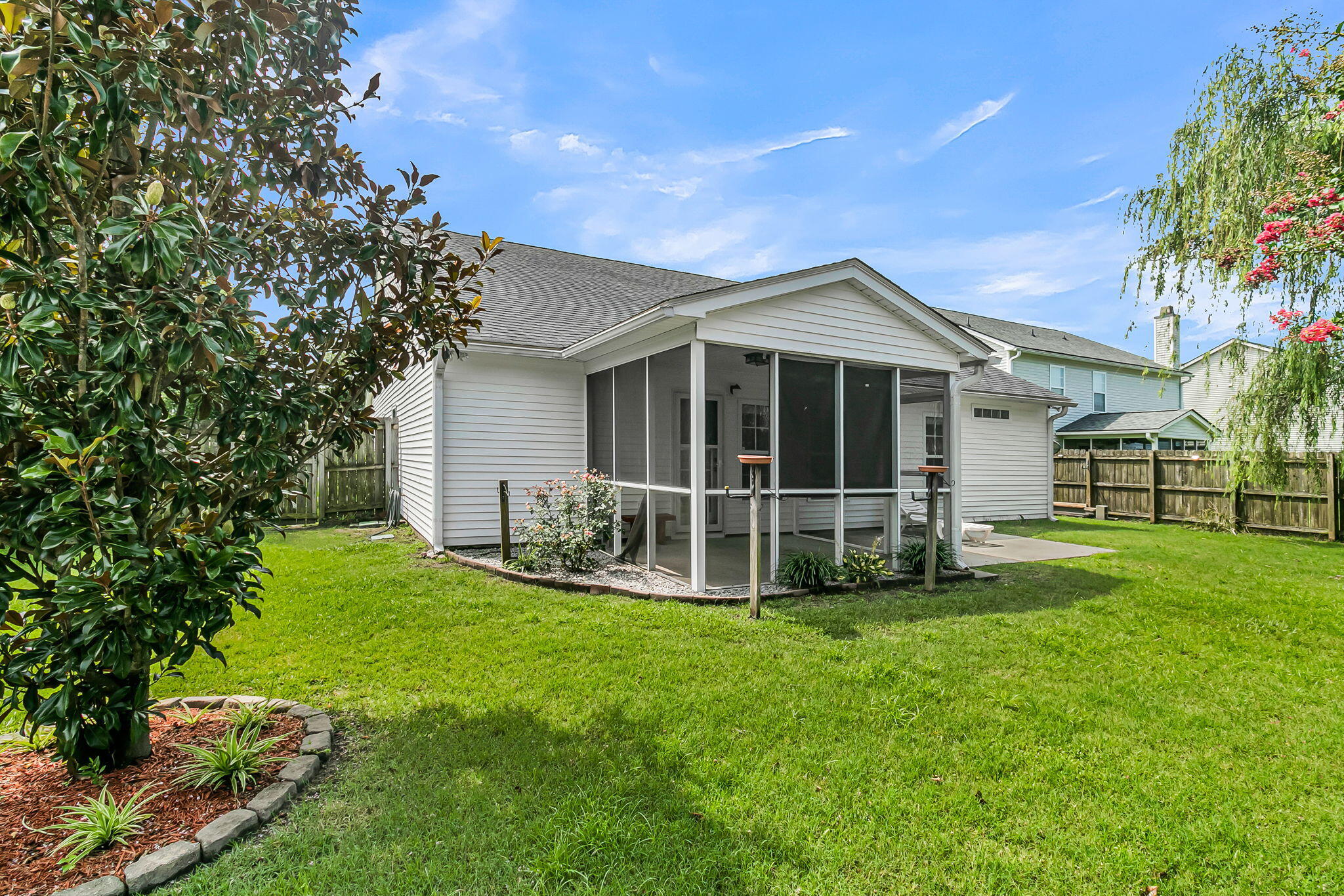 558 Holiday Drive