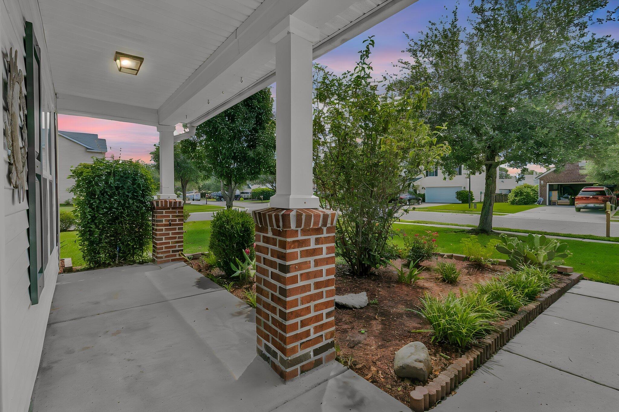 558 Holiday Drive