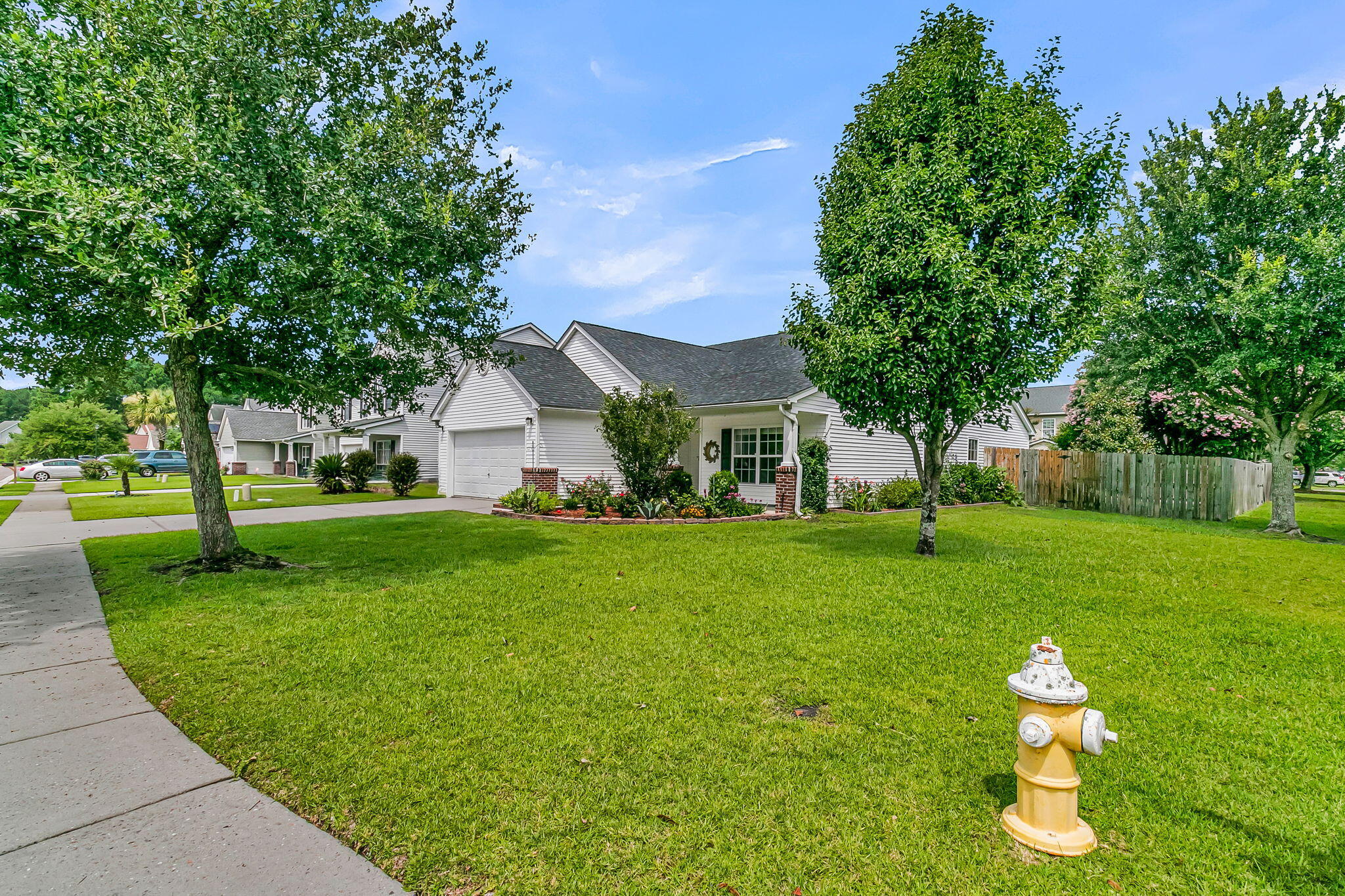 558 Holiday Drive
