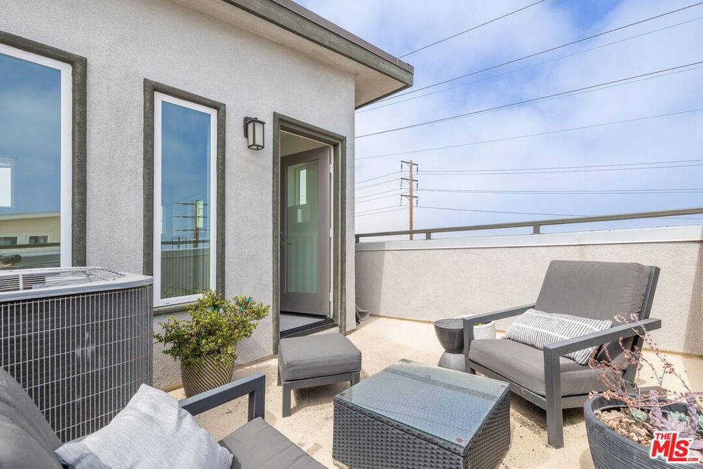 510 E Imperial Avenue