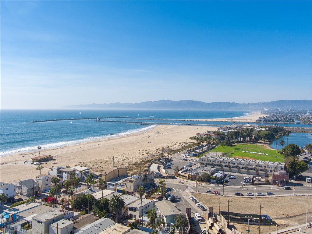 6929 Vista Del Mar