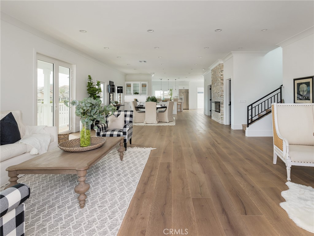 935 Cypress Street