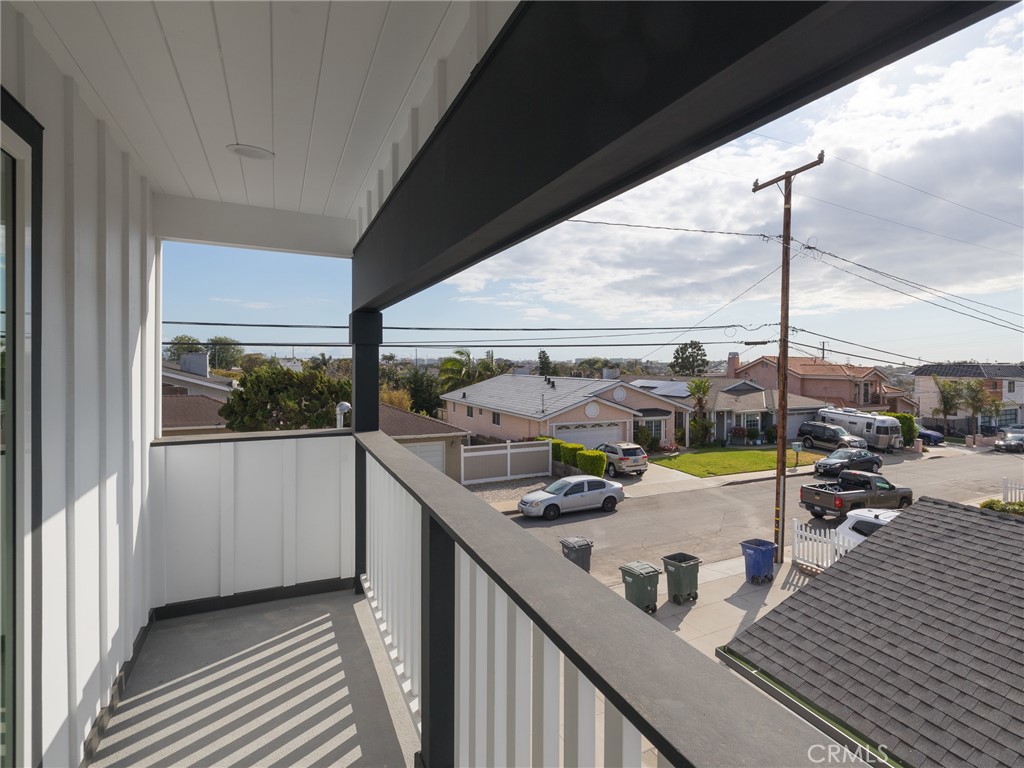 935 Cypress Street