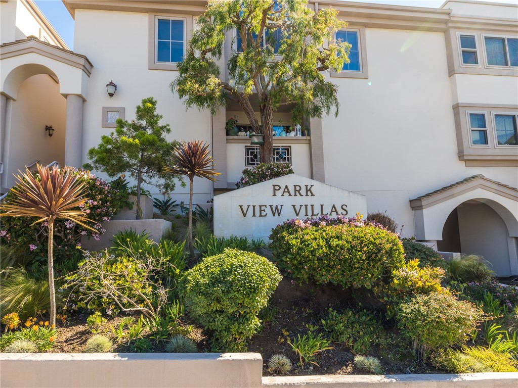 530 Sierra Place Unit: 5