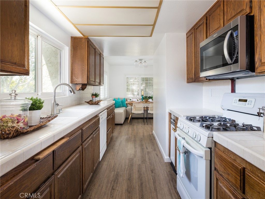 356 Virgina Street Unit: 201