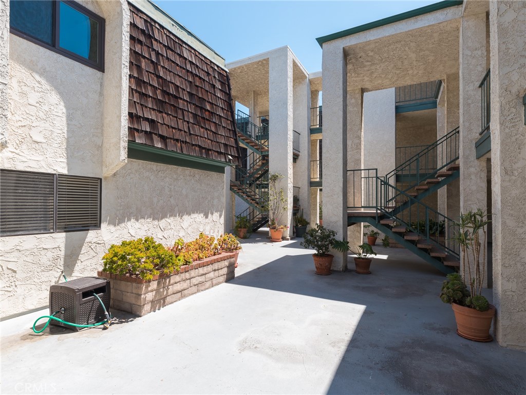 356 Virgina Street Unit: 201