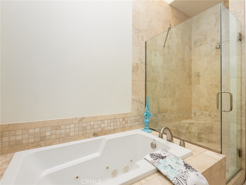 301 kansas Street Unit: C