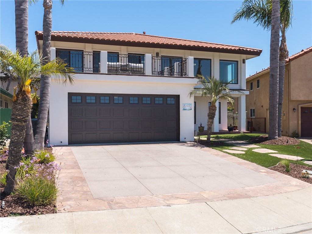 722 Redwood Avenue