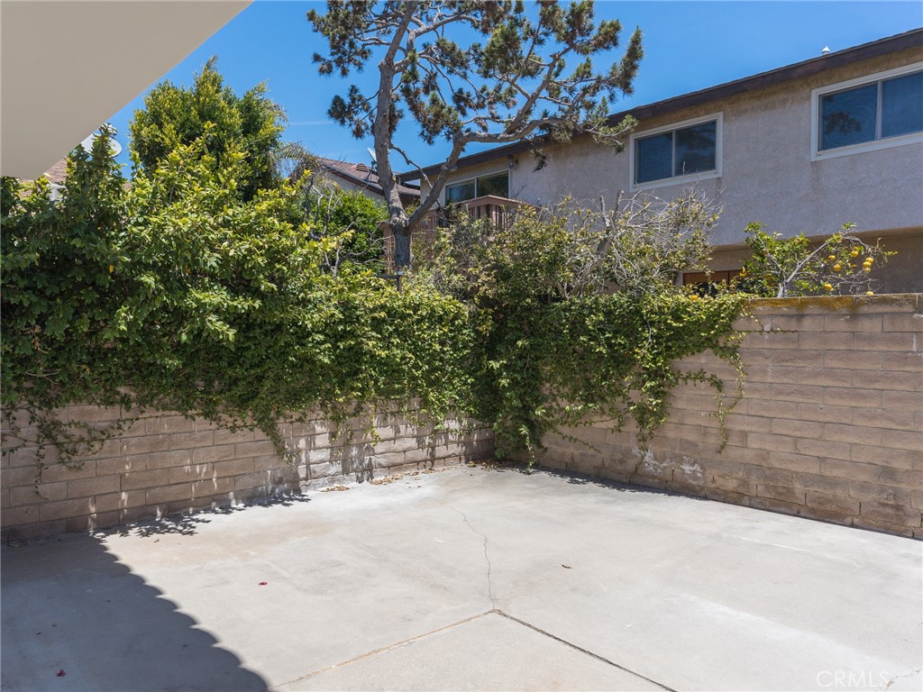 722 Redwood Avenue