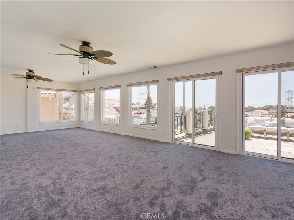 722 Redwood Avenue