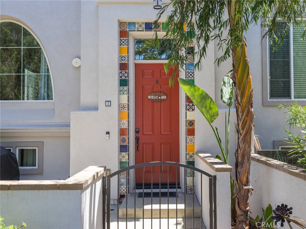 1700 E Mariposa Avenue Unit: 3