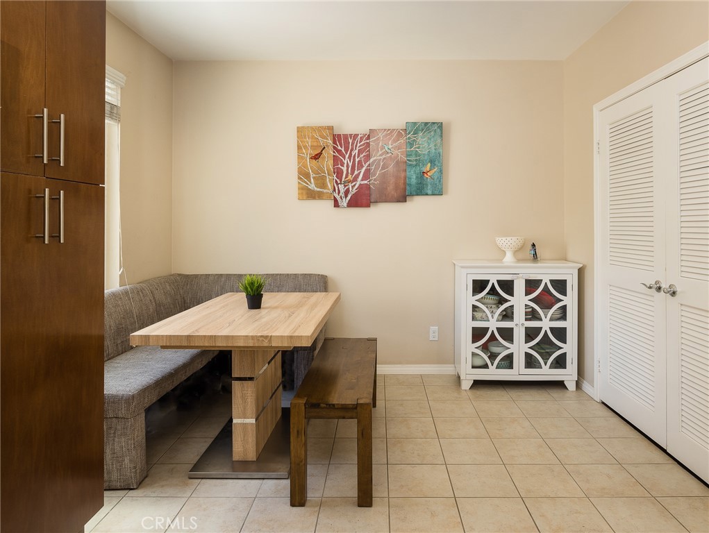 1700 E Mariposa Avenue Unit: 3