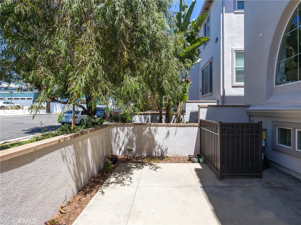 1700 E Mariposa Avenue Unit: 3