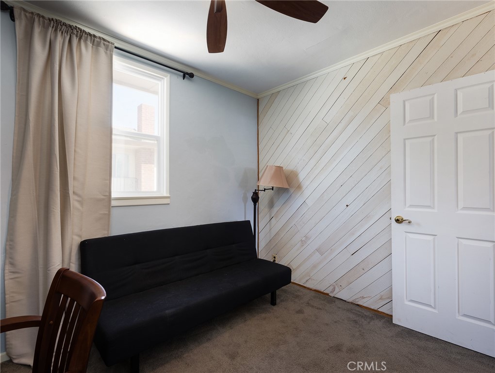 423 W Maple Avenue