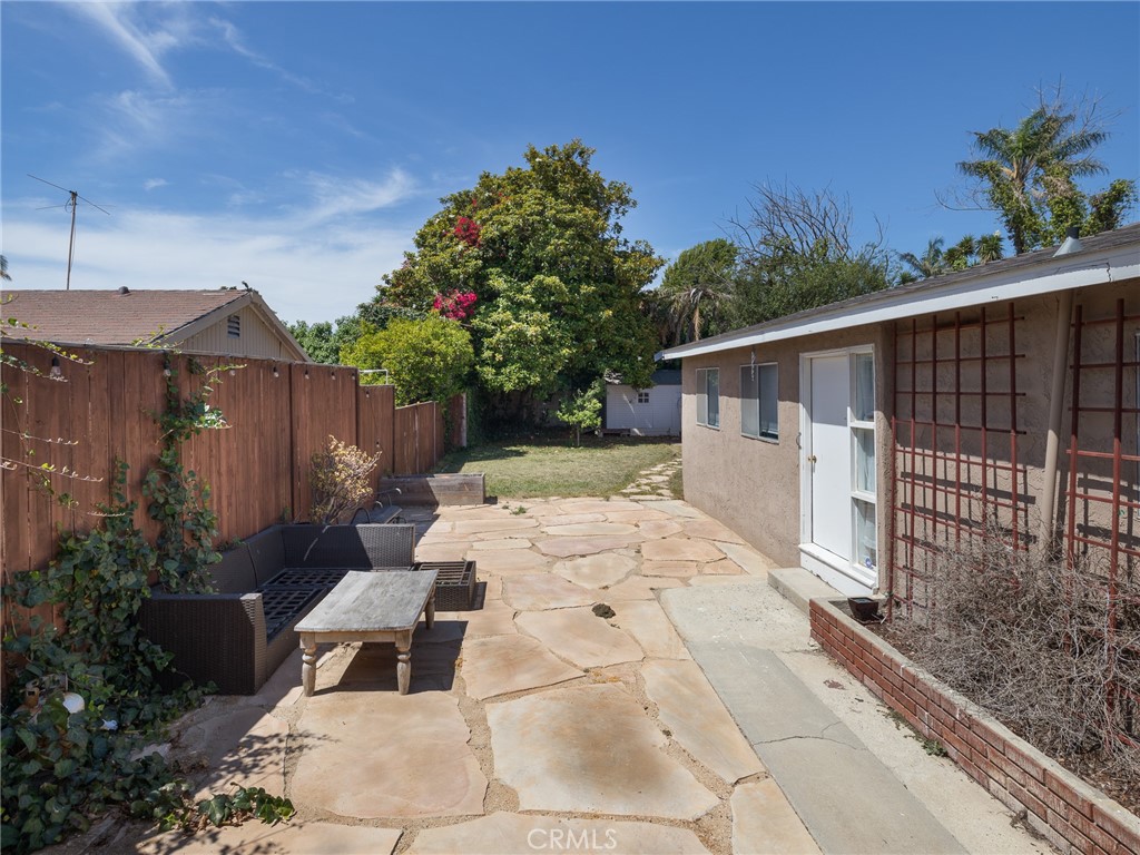 423 W Maple Avenue
