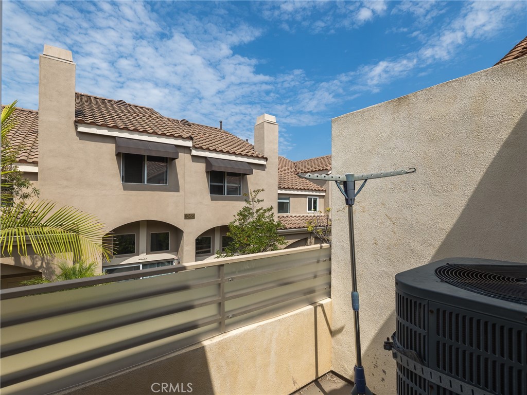 311 Kansas Street Unit: A