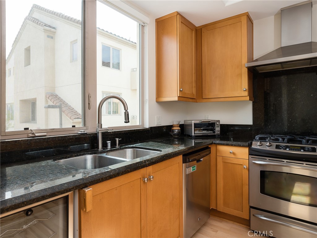 311 Kansas Street Unit: A