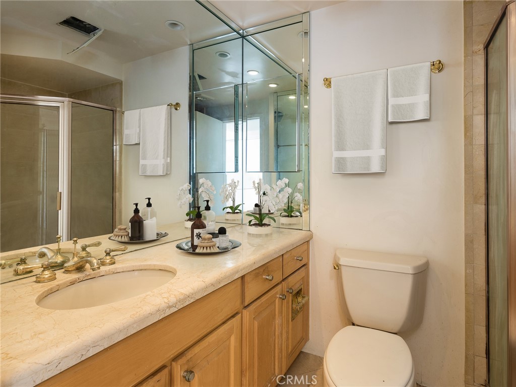 4316 Marina City Drive Unit: 331