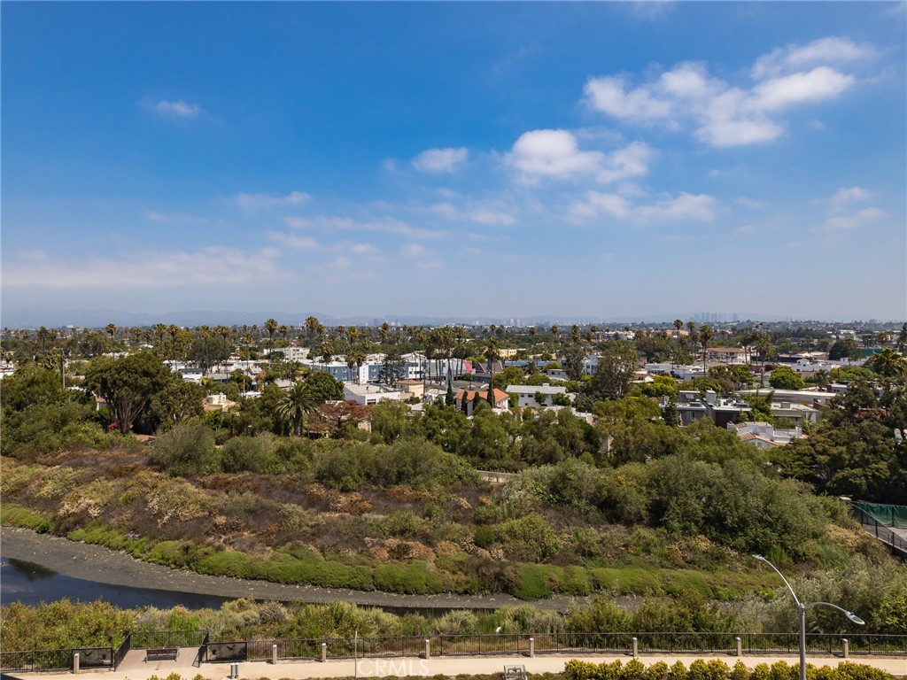 4316 Marina City Drive Unit: 331