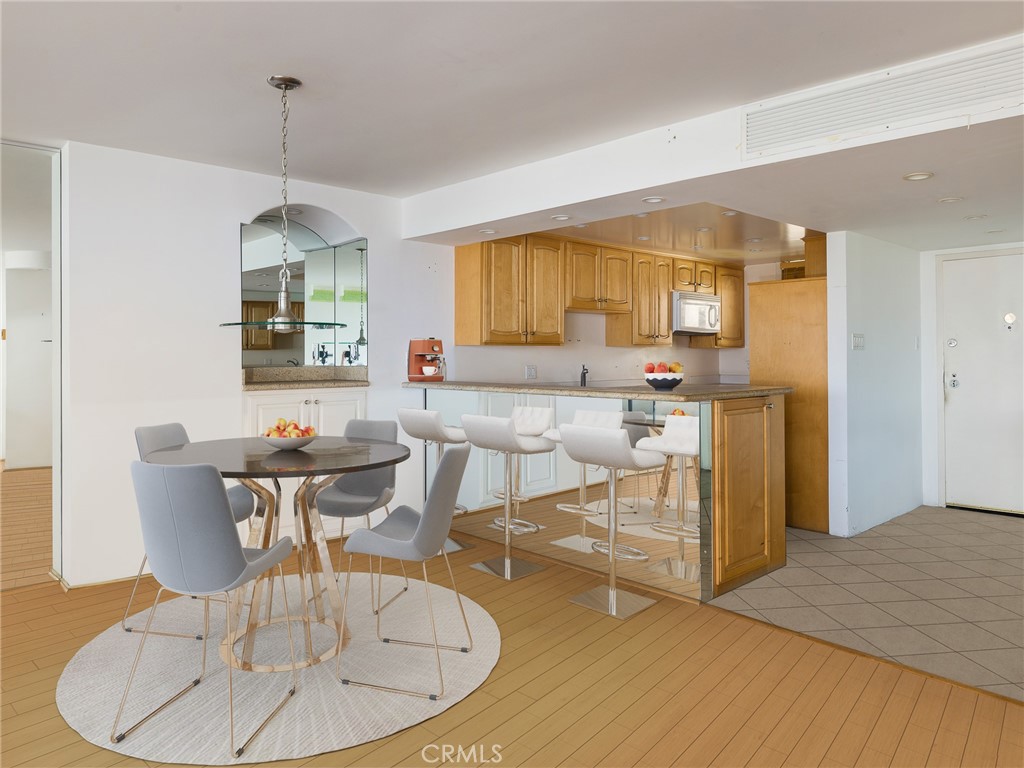 4316 Marina City Drive Unit: 331