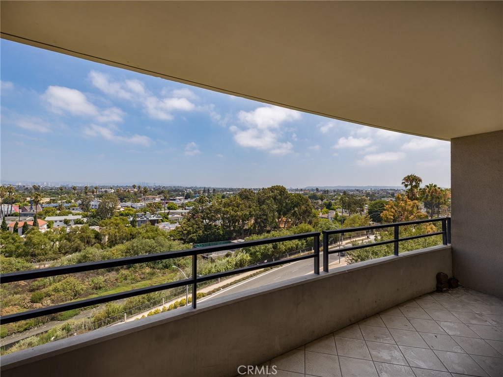 4316 Marina City Drive Unit: 331